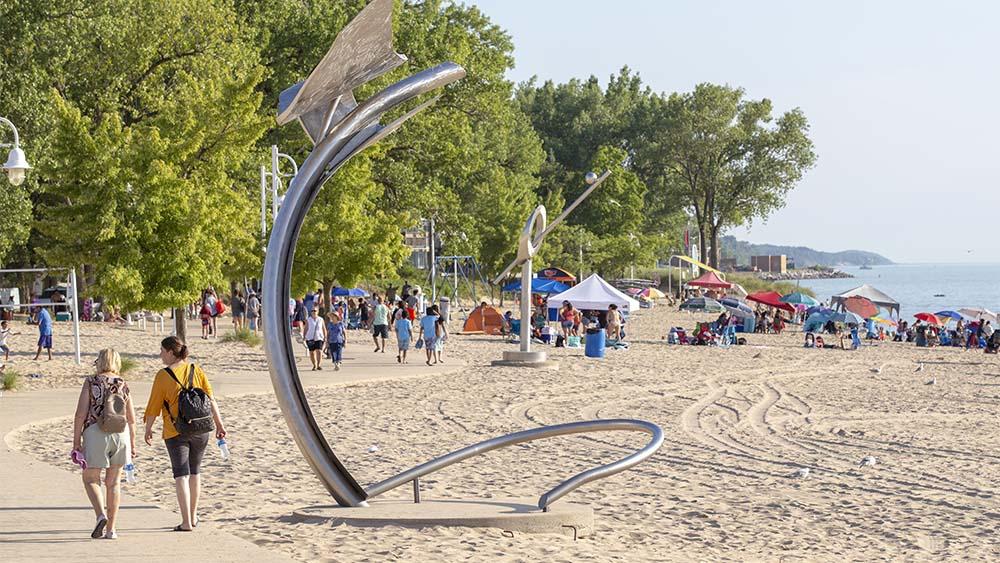 Discover stunning outdoor art installations at Michigan's vibrant summer festivals.